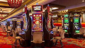 MMK280 Platform Lobby တွင် Sports Betting, Live Casino, Slots ဂိမ်းများ ပြည့်စုံစွာ ပါဝင်သောမြင်ကွင်း